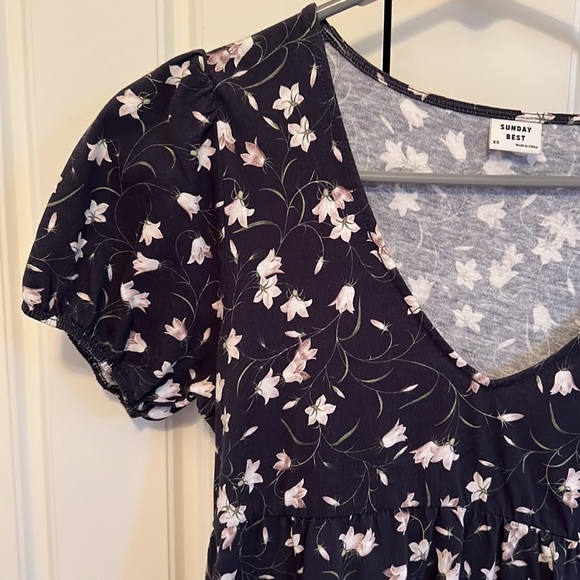 Sunday best dress - Picture 2 of 4